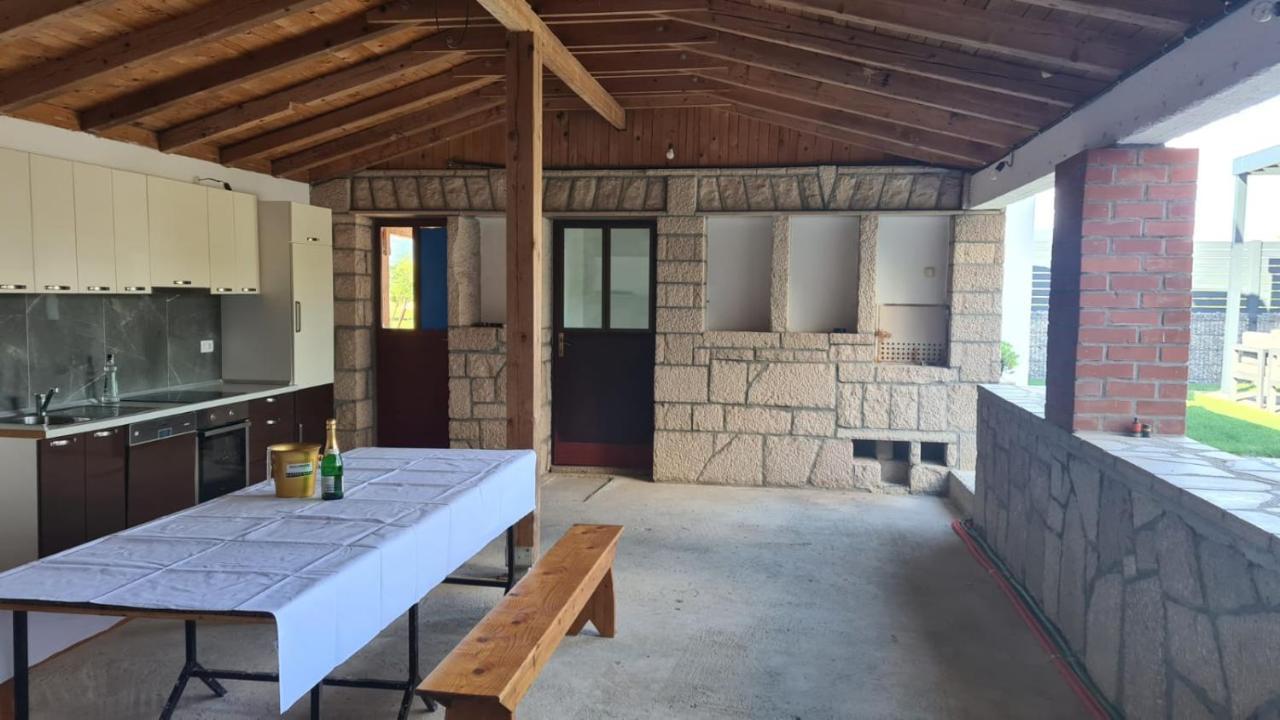 Villa Olea Zmijavci Екстериор снимка